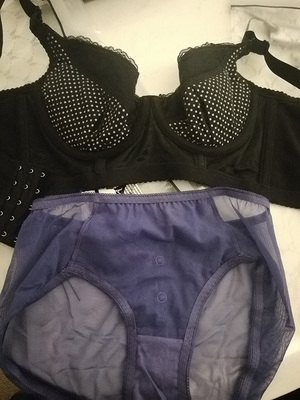 美容店里的忽悠術(shù) 當(dāng)豐胸內(nèi)衣與轉(zhuǎn)運(yùn)紋繡遭遇消費(fèi)陷阱